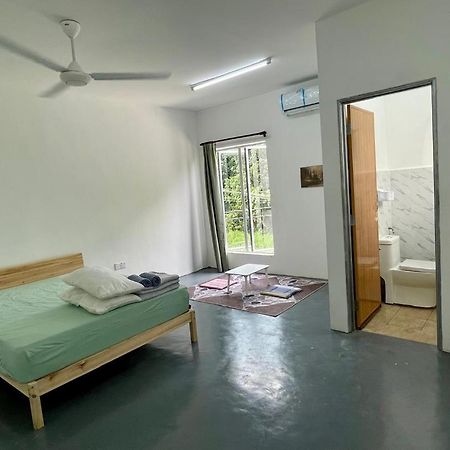 Inderapura Villa Free Parking ชาห์อาลัม ภายนอก รูปภาพ